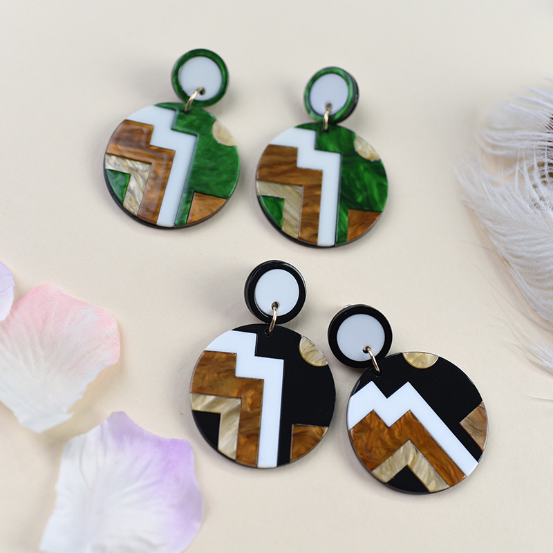 Geometric shape color earrings