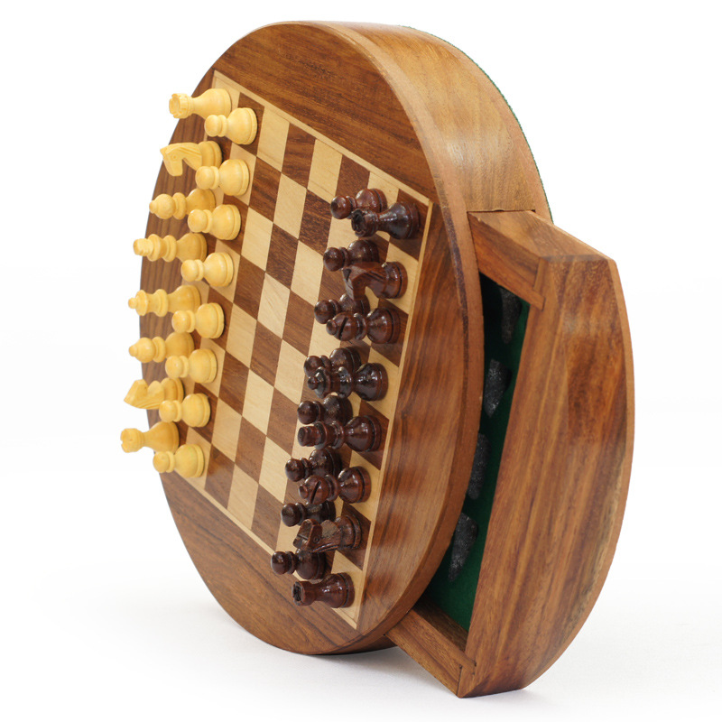 Échecs magnétiques mini — Jeu d'échecs éducatif en bois de rose 4