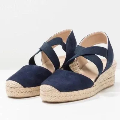 Middle heel wedge student baotou sandals - Blue