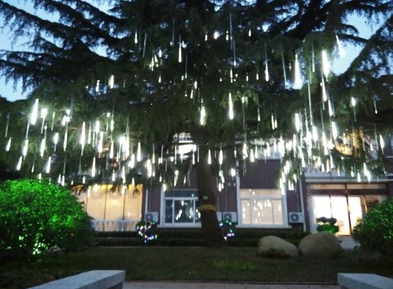 Wasserdichte LED Meteorschauer Regen Lichter 30 cm 50 cm 8 Rohre 100-240 V Eiszapfen Schnee Regentropfen Outdoor licht mit EU Netzteil — foto 15