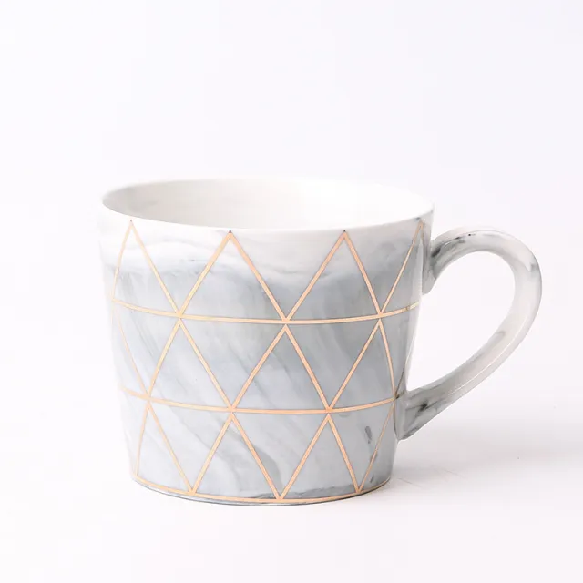 Geometric ceramic mug Grey Triangle - Shop at LoveMi