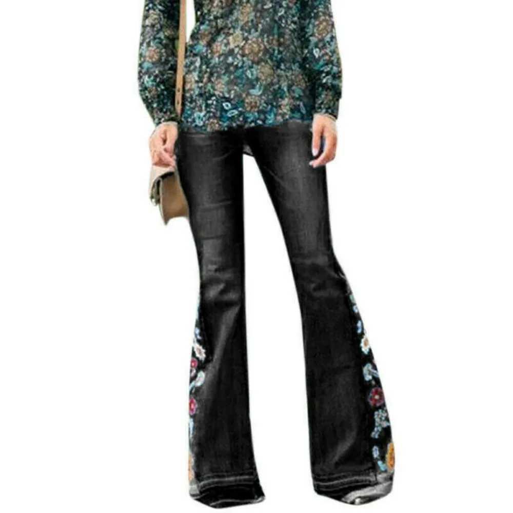Denim flared trousers with embroidered embroidery - Black