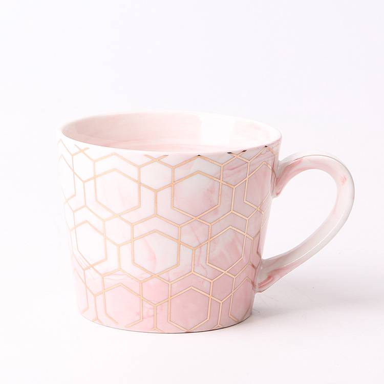 Geometric ceramic mug Red Diamond - Shop at LoveMi