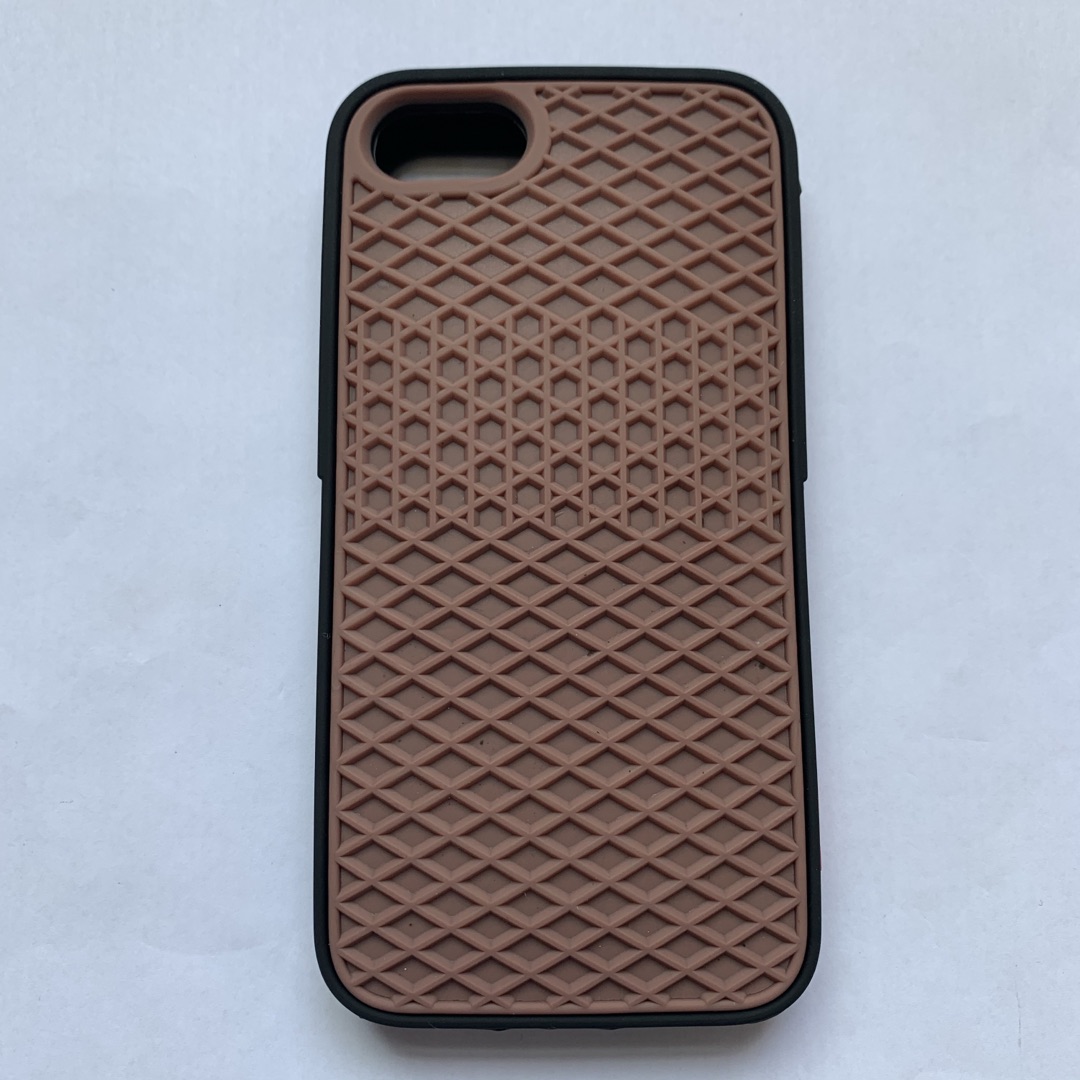 Waffle sole silicone phone case - Image 16