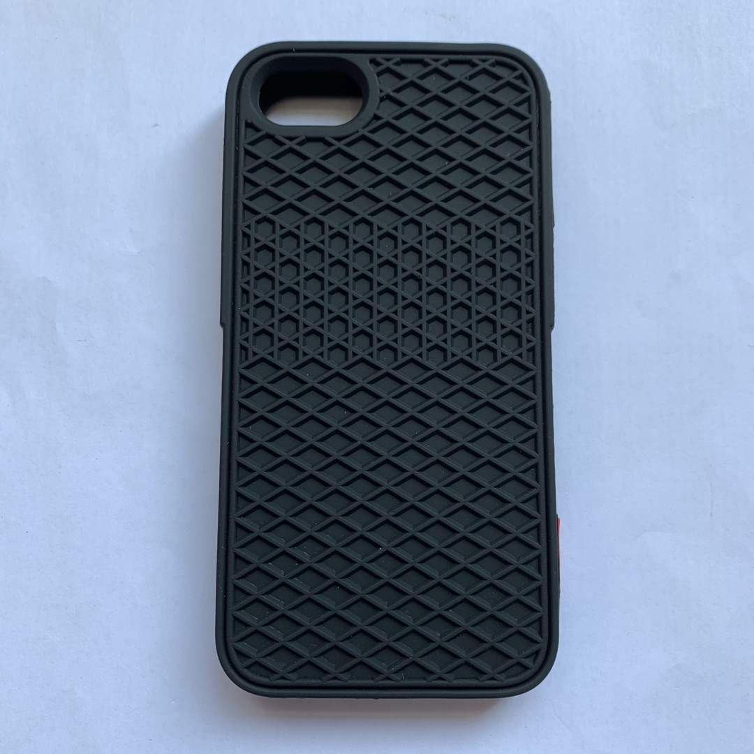 Waffle sole silicone phone case - Image 6