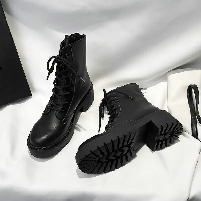 Short Martin Boots