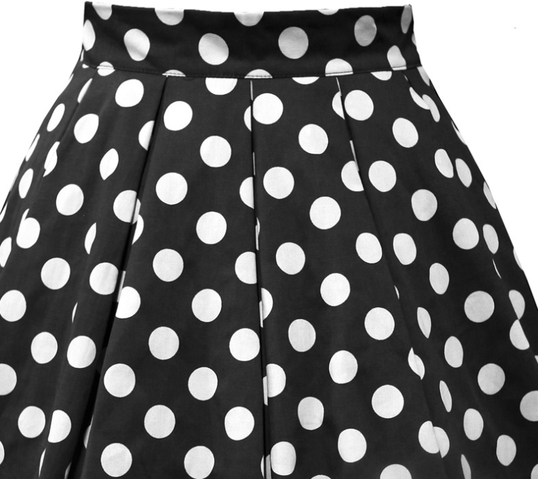 Polka dot pleated skirt