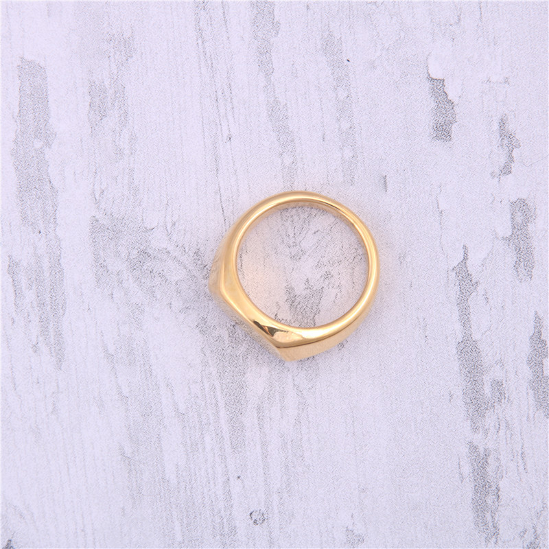 Design sense chic wide edge ring