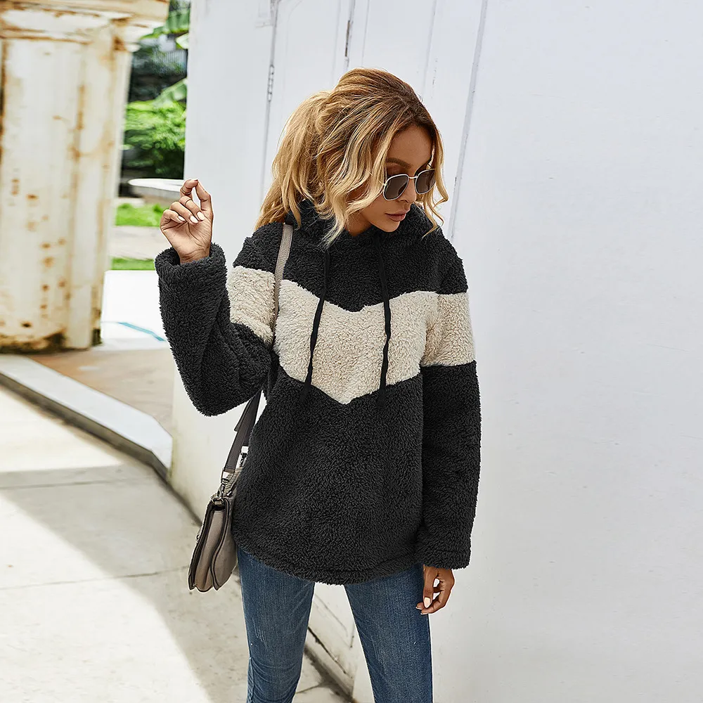 Color matching of loose women's Hoodie - Black