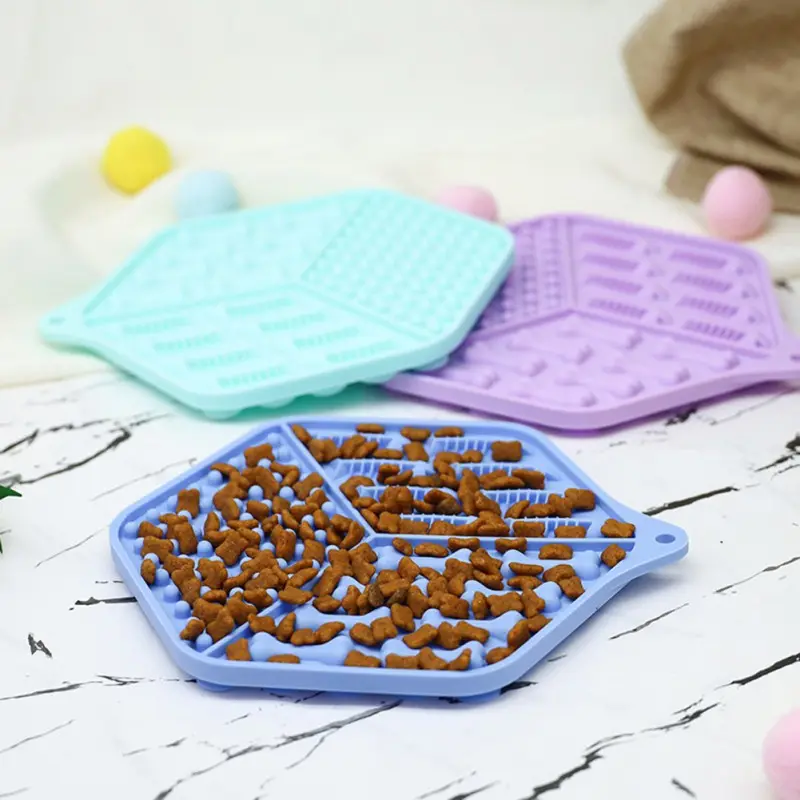 Pet Feeding Device Dog Lick Pad