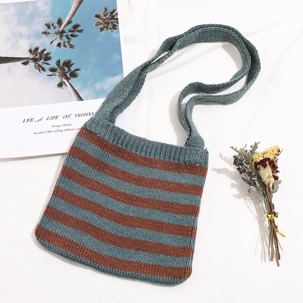 Wool bag girl's messenger bag - Green