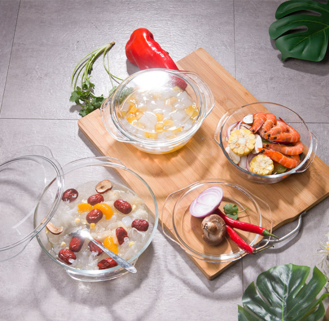 Transparent glass pot with lid