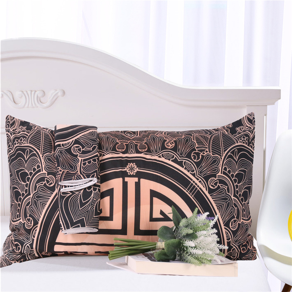 مجموعة من ثلاث قطع وأربع قطع