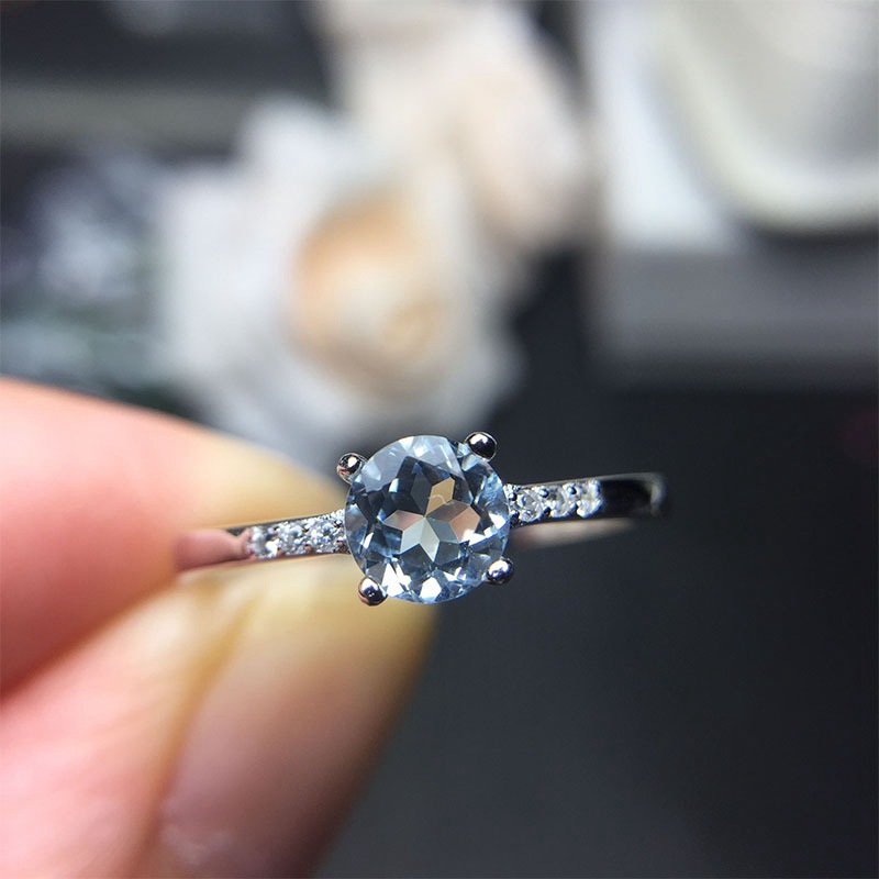 Women's natural aquamarine ring