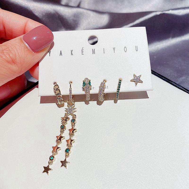 Light luxury green diamond star Tassel Earrings