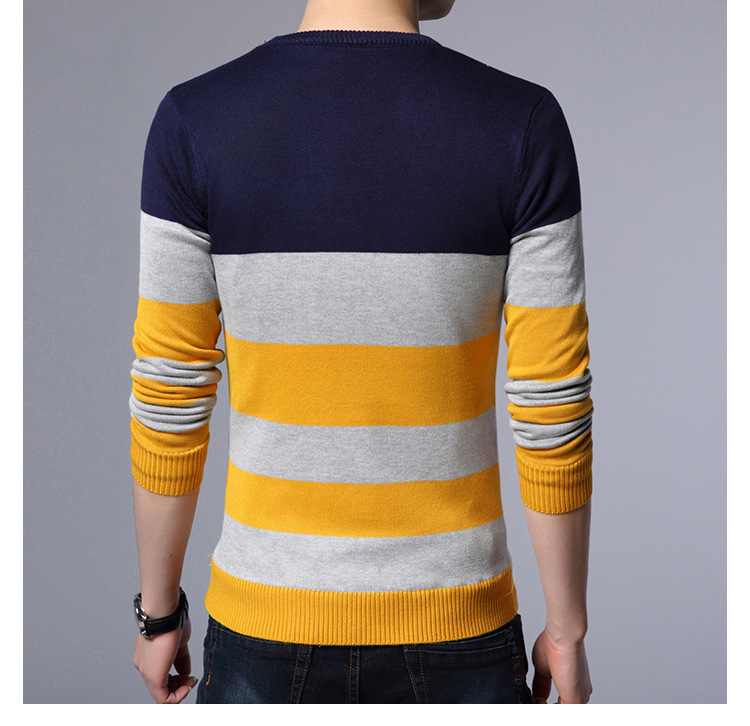 Fashion casual mid-green knitted bottoming sweater