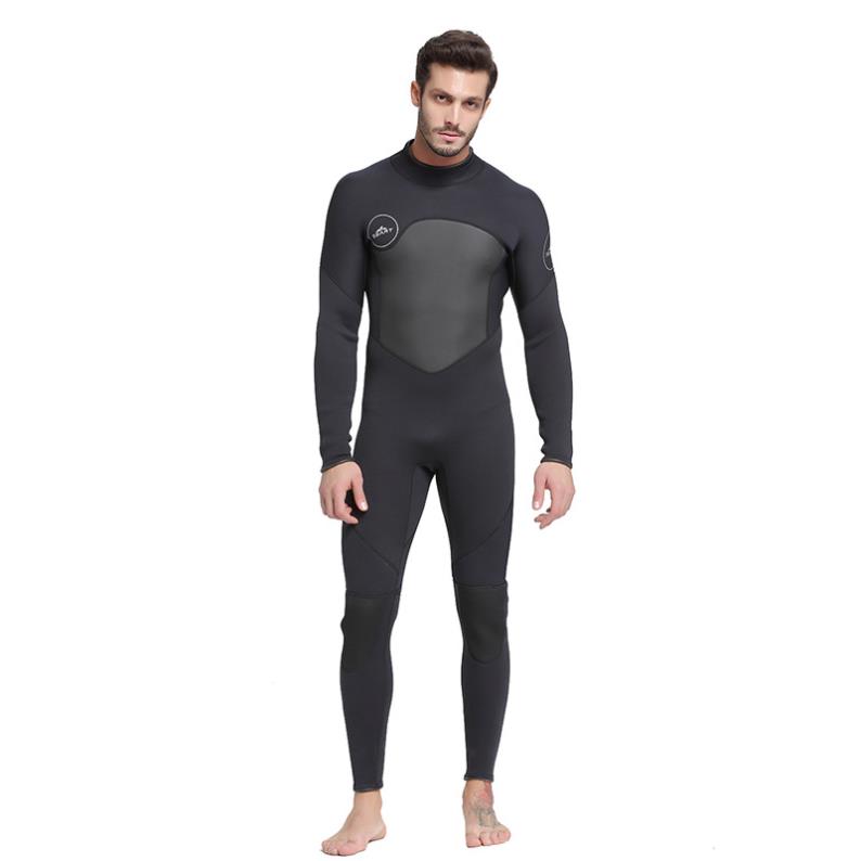 Warm and sunscreen surfsuit
