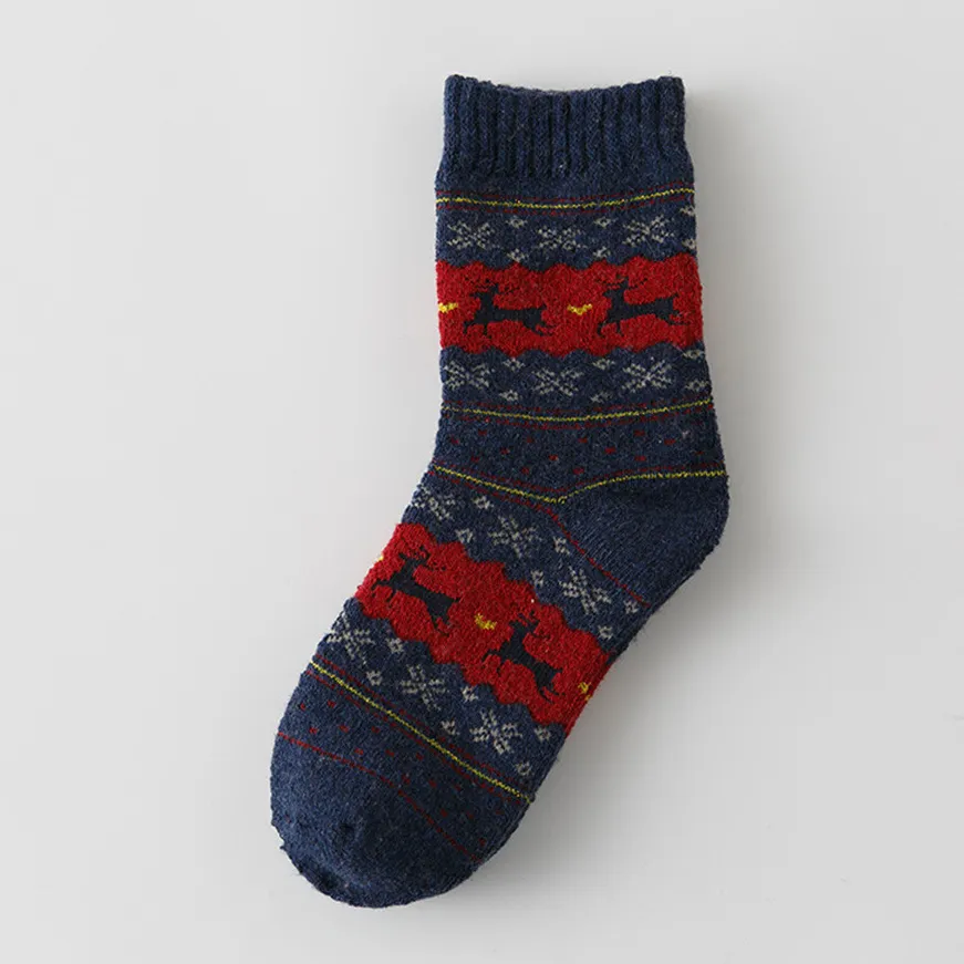 Christmas fawn in warm socks - Navy Blue