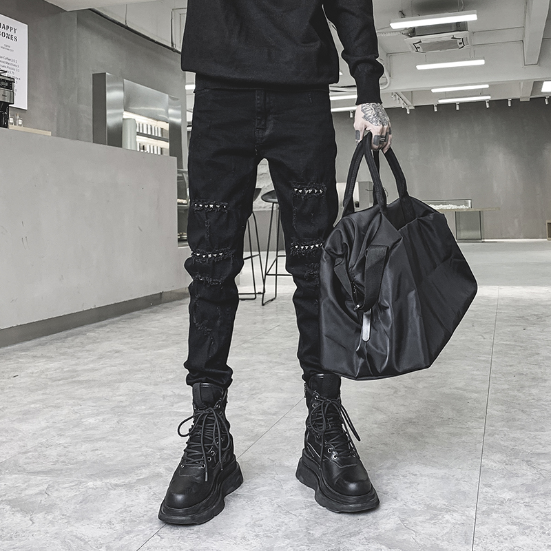 Rivet cut trousers