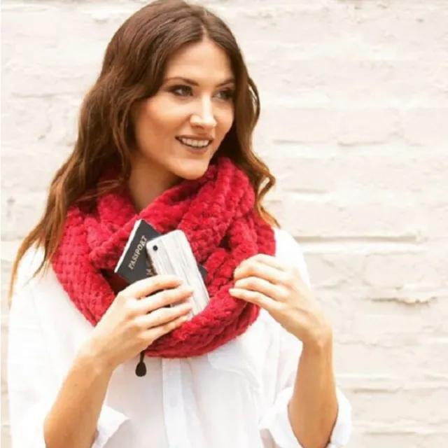 Men's and women's winter warm circular knit round neck pocket zipper scarf Red - Shop at LoveMi