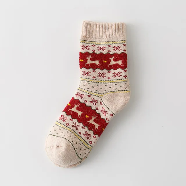 Christmas fawn in warm socks White - Shop at LoveMi