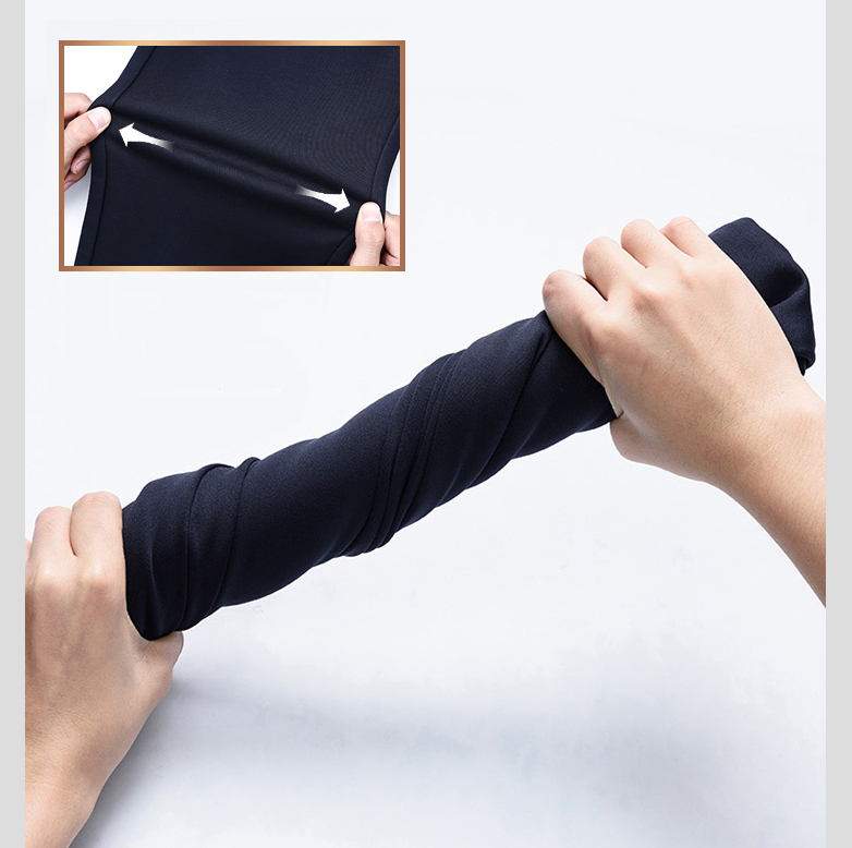 Loose straight middle-aged business trousers