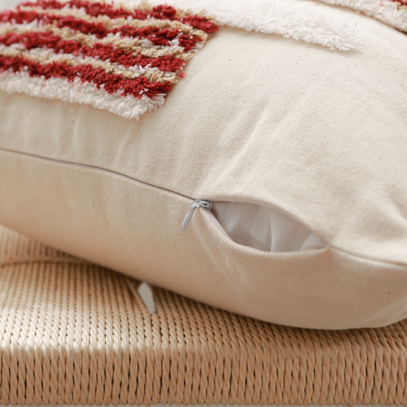 Cotton canvas tufted embroidered pillowcase