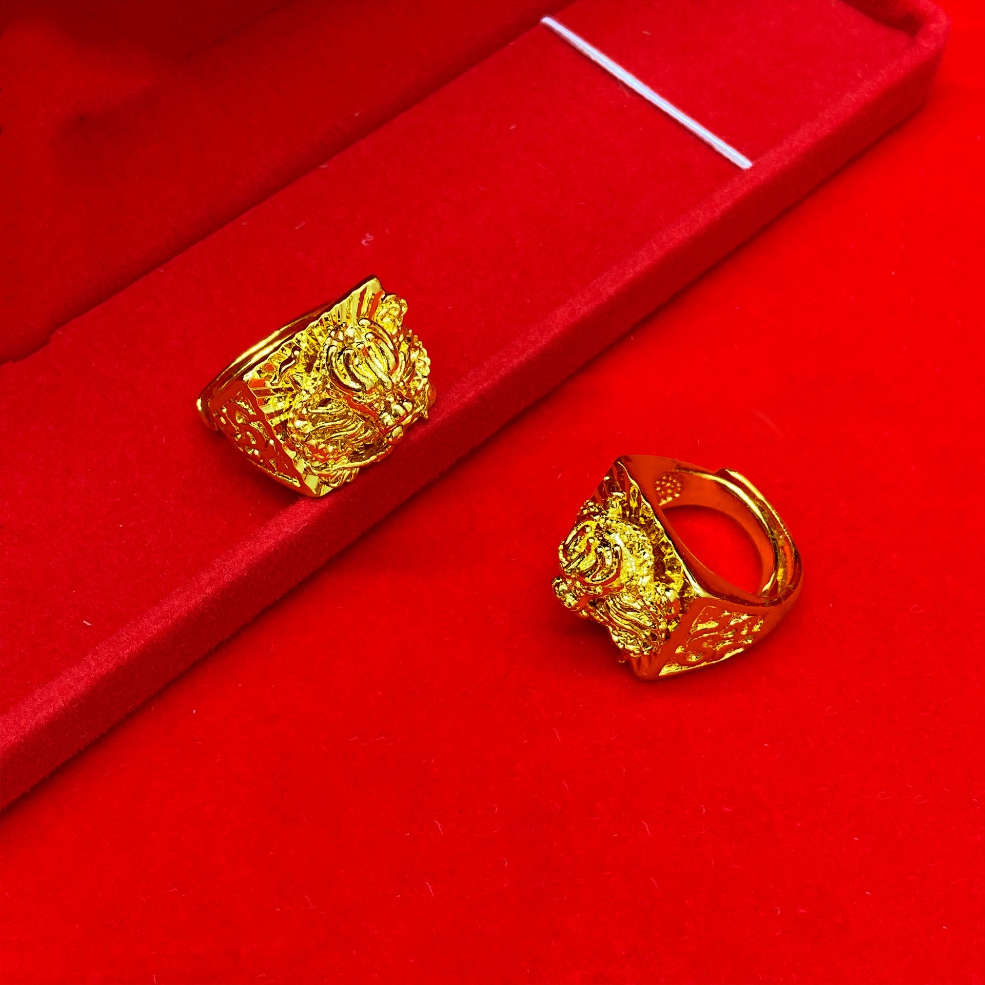 Gold-plated men's three-dimensional dragon sand gold ring