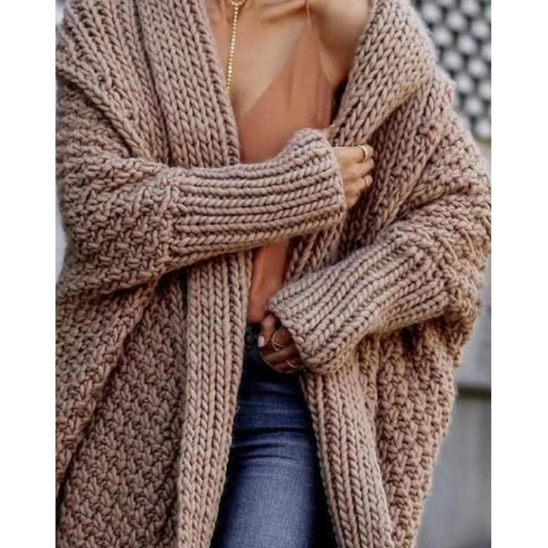 كنزة نسائية بأكمام طويلة بلون سادة