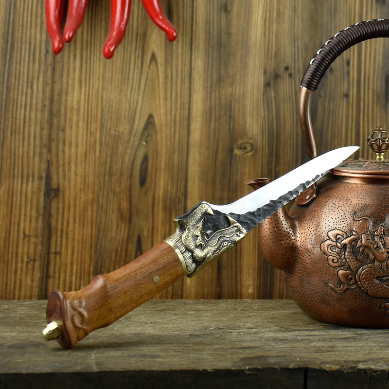 Легкий нож для нарезки ручной ковки.