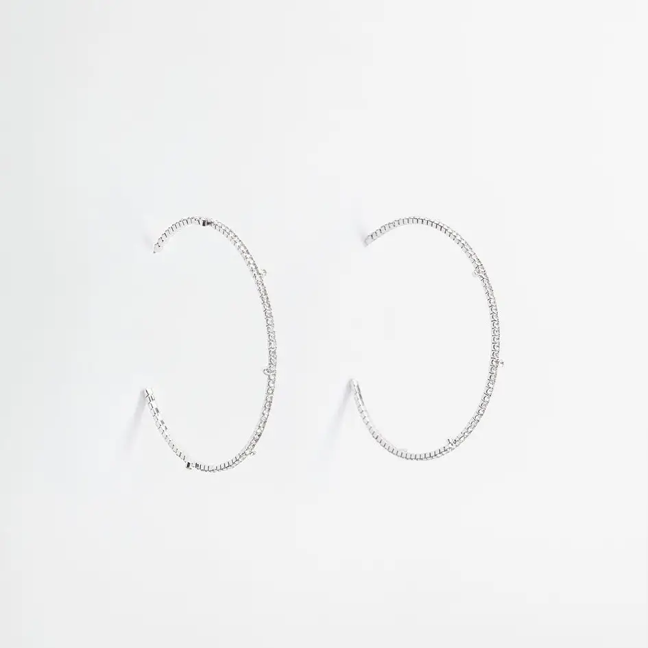 Exaggerated C-shaped full diamond earrings