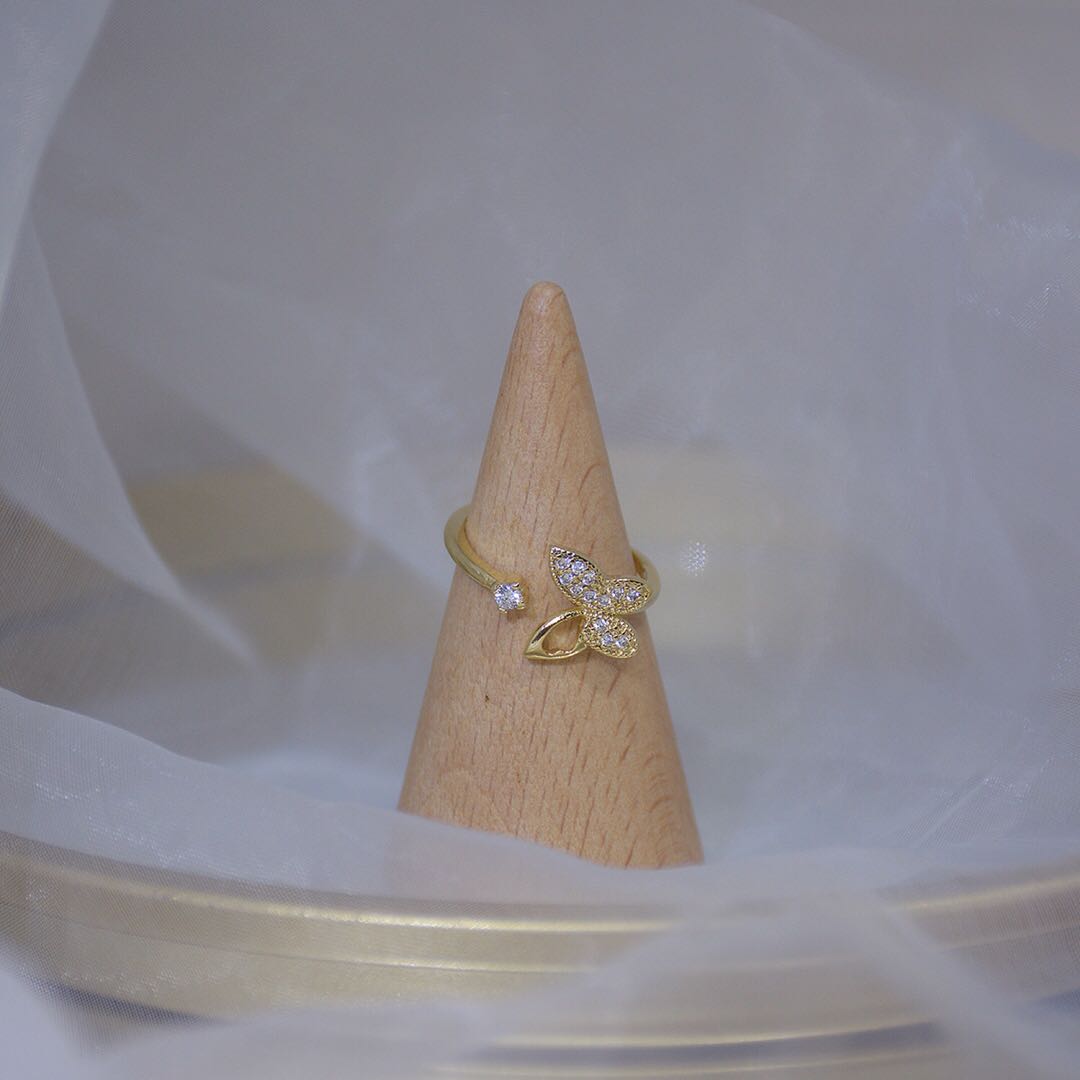 Micro-set zircon butterfly wings temperament  ring