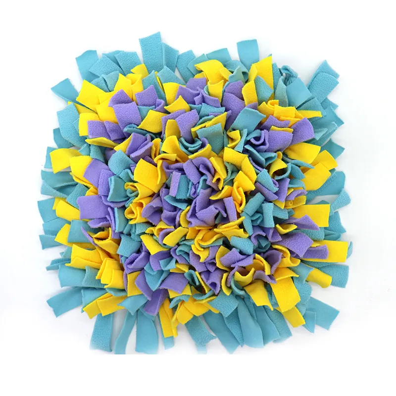 Dog Sniffing Pad Dog Leaking Food Puzzle - Scattered Flowers