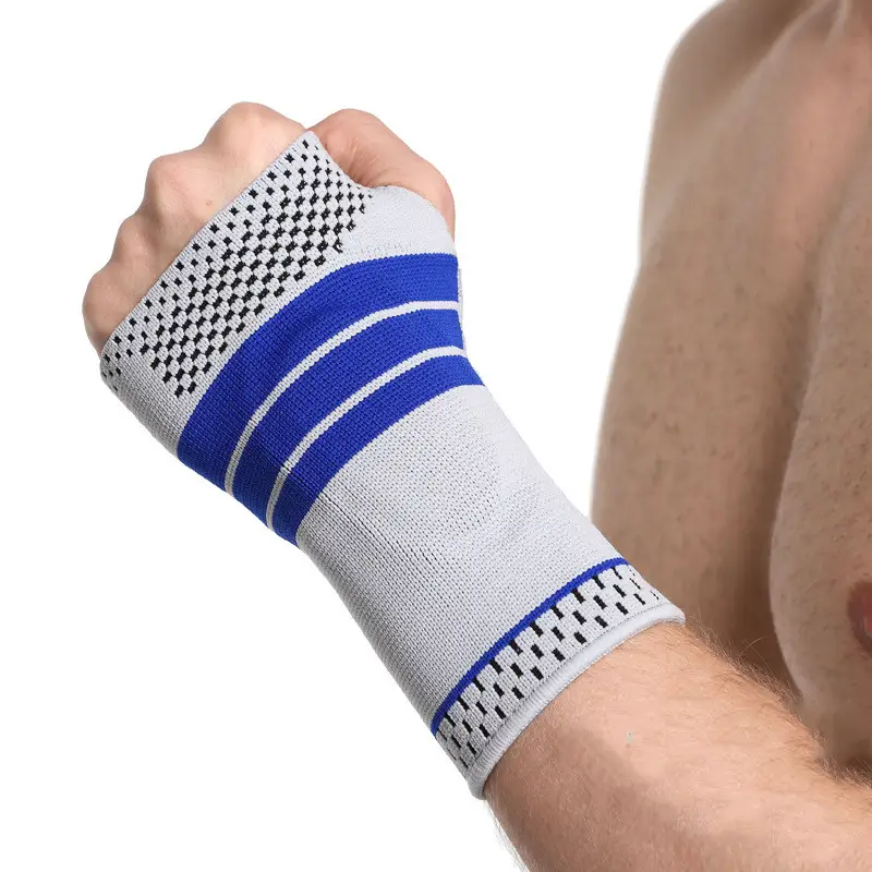 Non-slip silicone palm guard