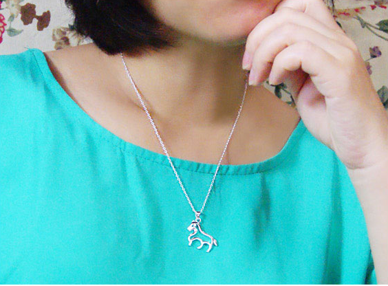 Men and women 925 silver hollow pony necklace