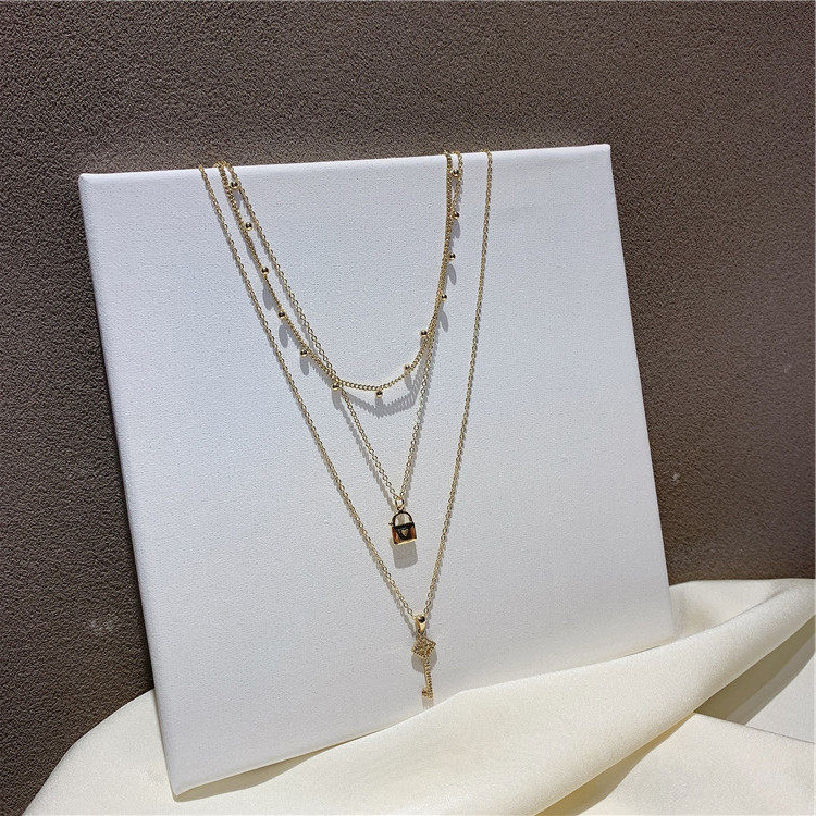 Multi-layered love lock three-layer full diamond necklace