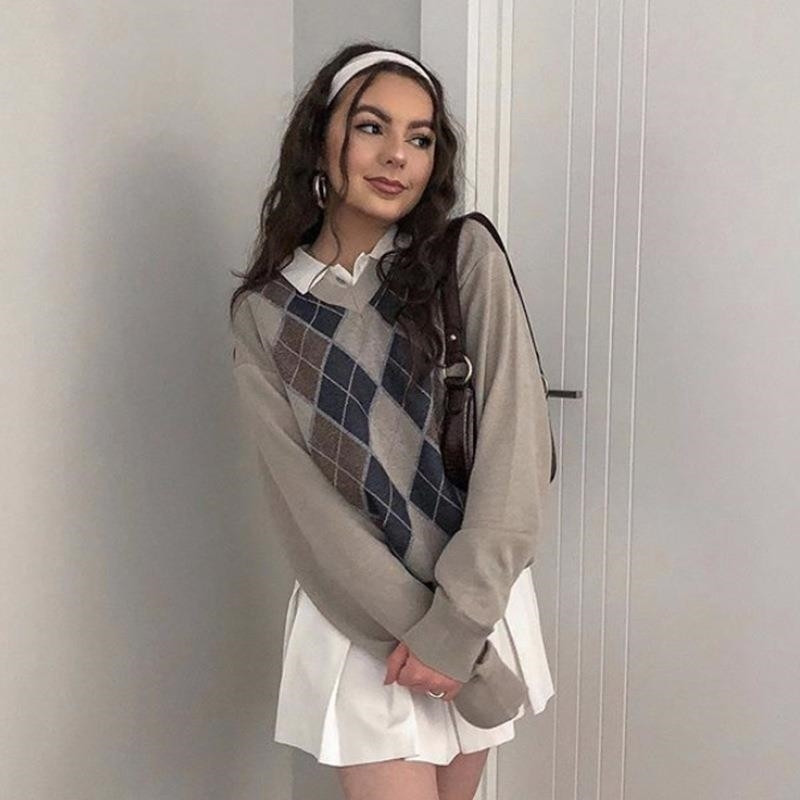 long-sleeved woolen top sweater