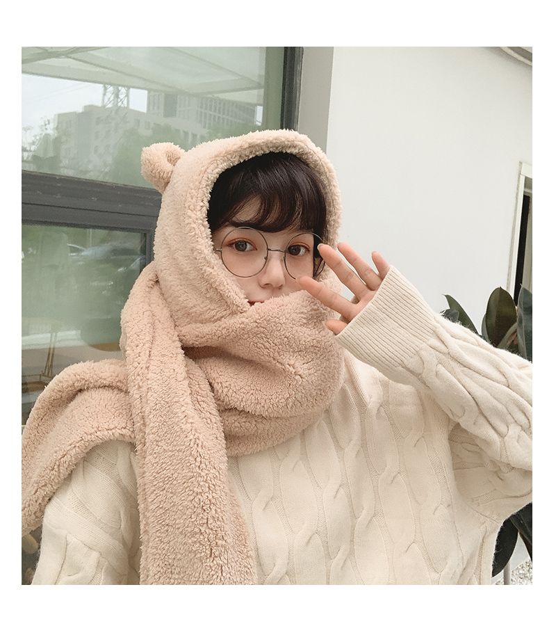 Bear ears beige