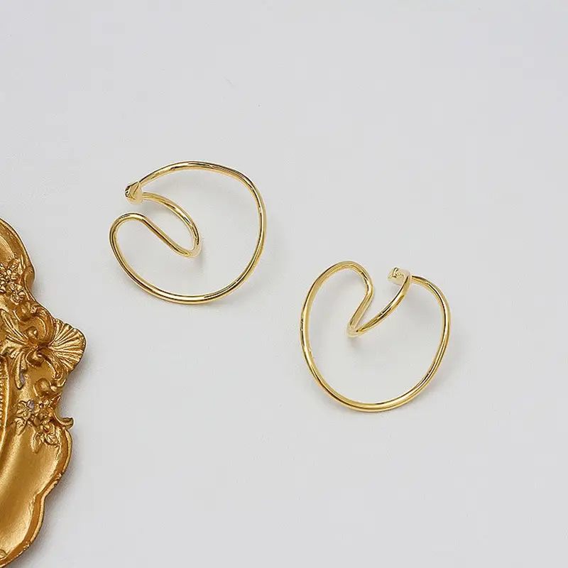 Personalized metal earrings
