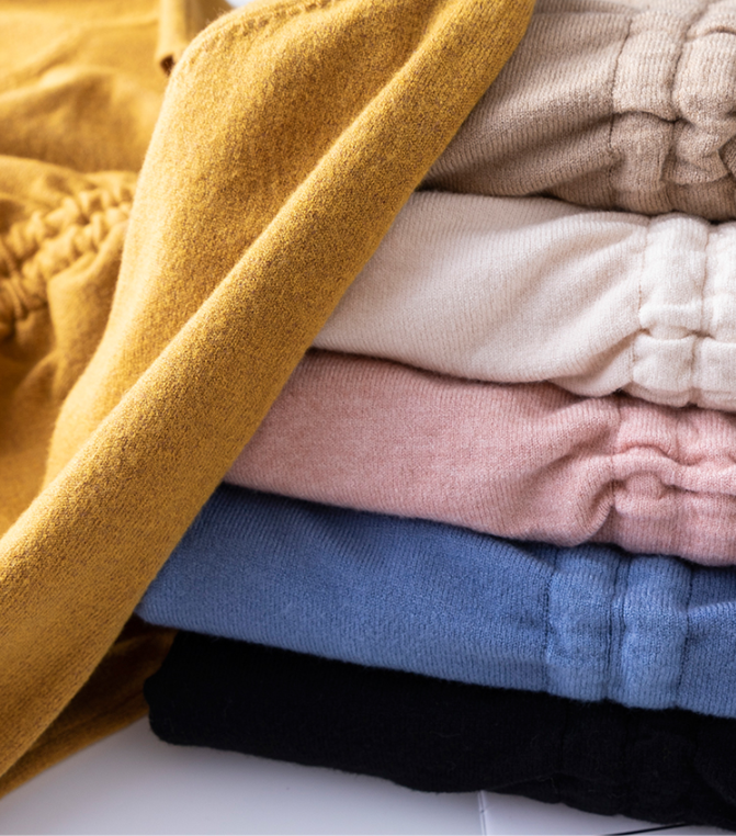 V-neck pullover solid color short tether sweater