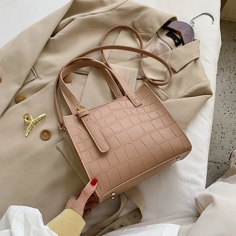 Western style single shoulder handbag - Khaki