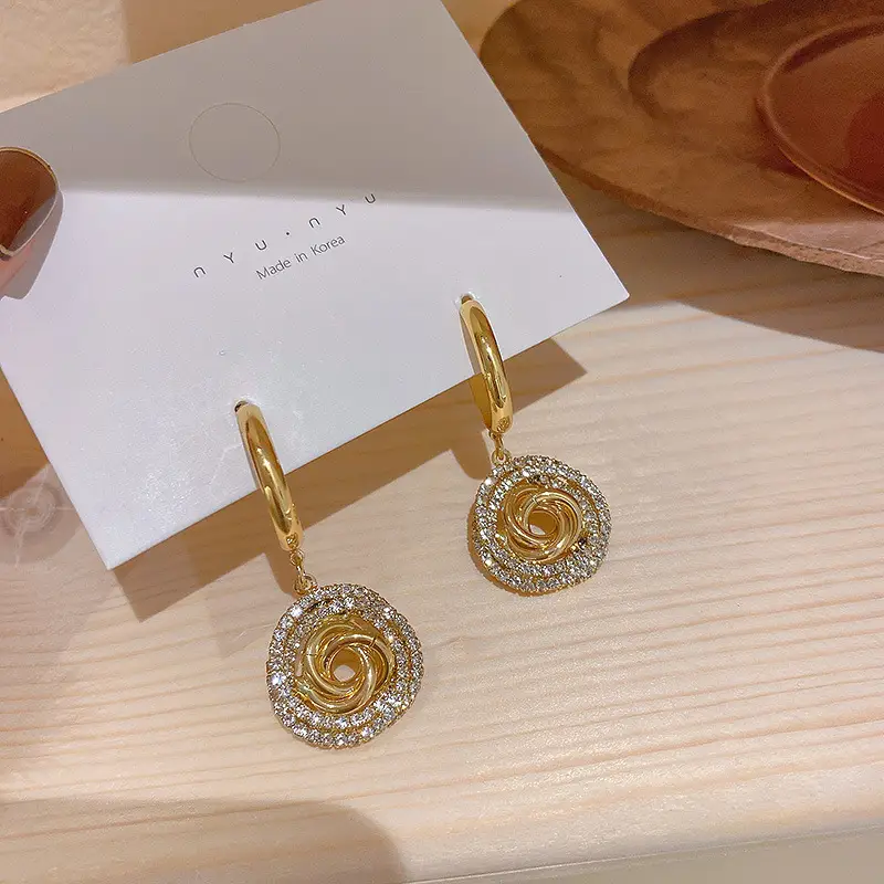 Diamond Circle 925 Silver Needle Earrings