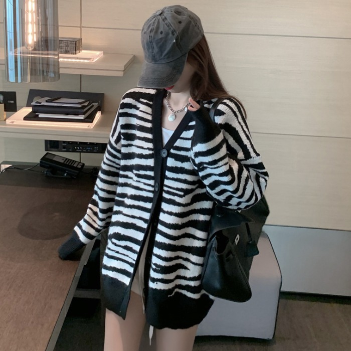 Zebra print knit top coat