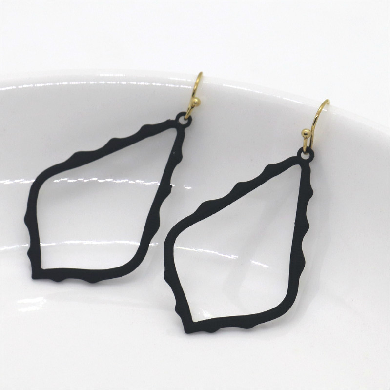 New drop earrings in Europe and America