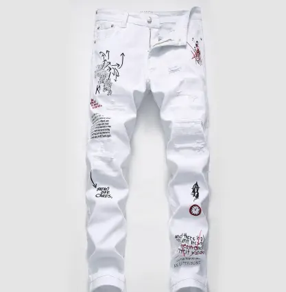 Shredded Embroidery Jeans
