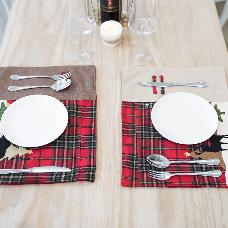 Christmas cotton and linen mat