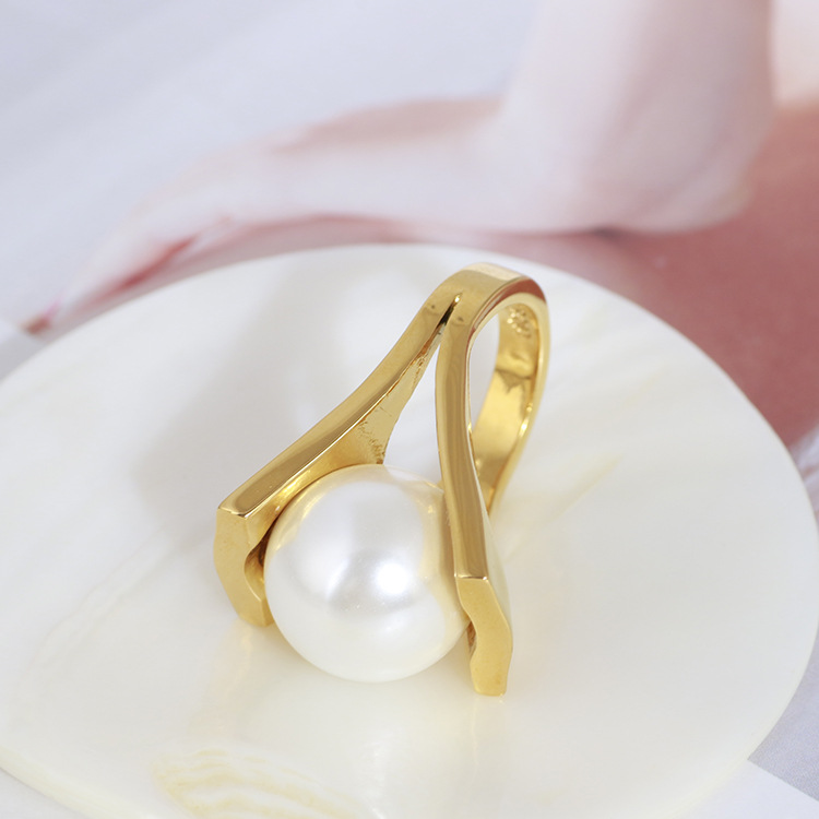 Niche light luxury brass pearl joint ring