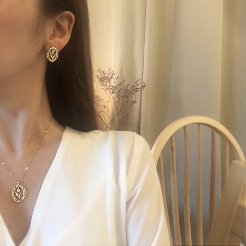 Exquisite clavicle chain personality fashion necklace women