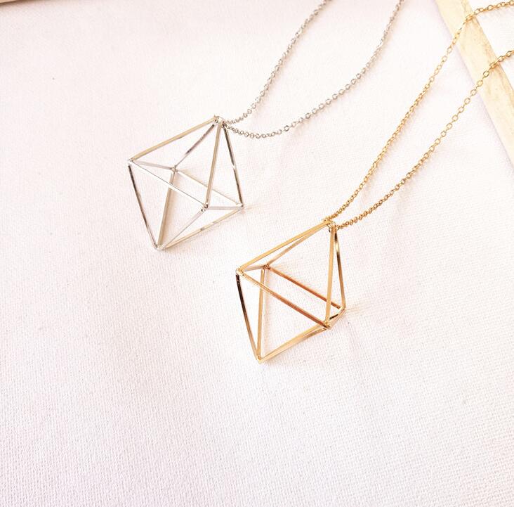 Three-dimensional hollow triangle stitching pendant sweater chain