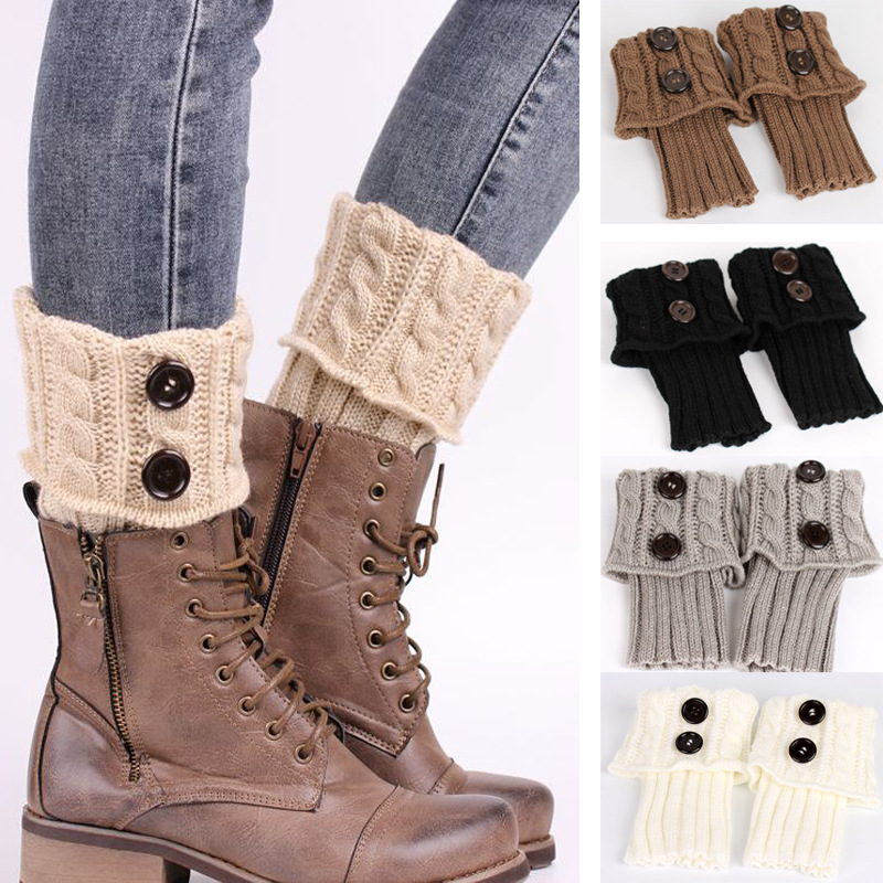 Button twist knit socks